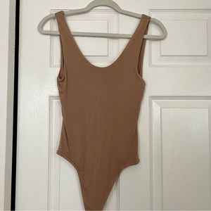 Aritzia Babaton Bodysuit